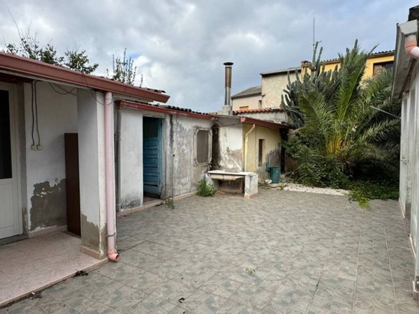 casa indipendente in vendita a Decimoputzu