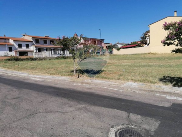 terreno edificabile in vendita a Decimoputzu
