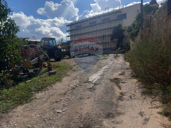 terreno edificabile in vendita a Decimoputzu