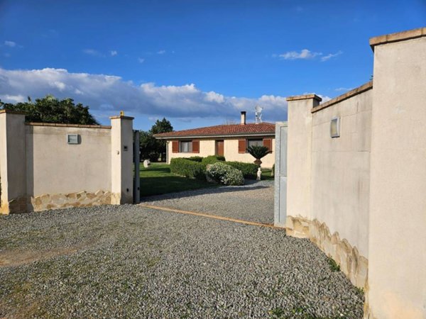 casa indipendente in vendita a Decimoputzu