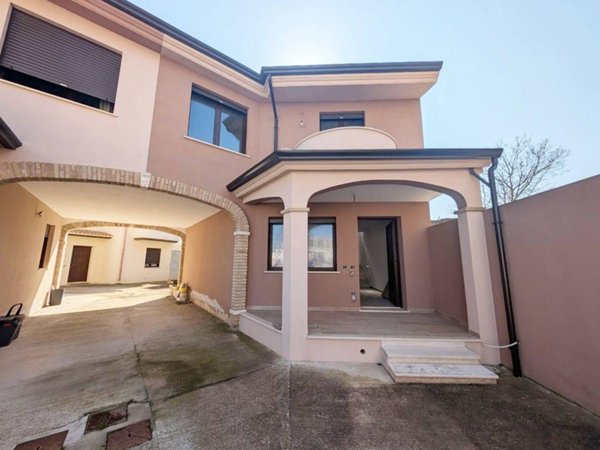 casa indipendente in vendita a Decimoputzu