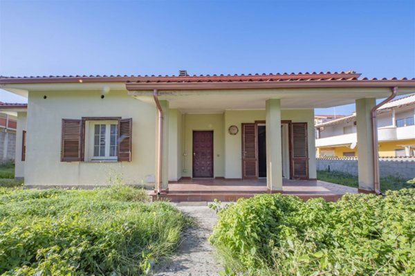 casa indipendente in vendita a Dolianova
