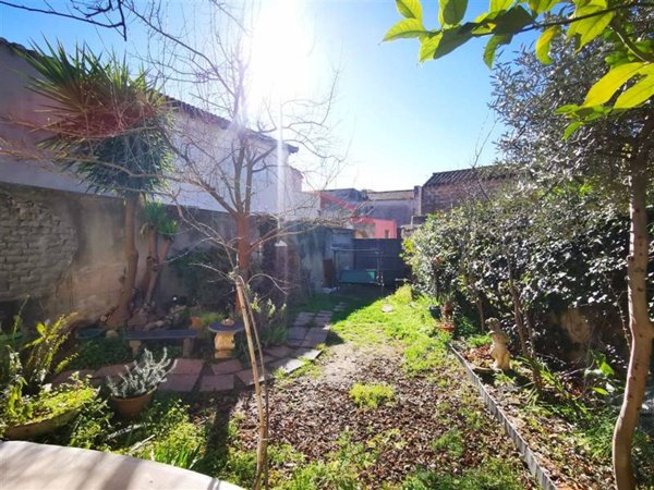 casa indipendente in vendita a Dolianova