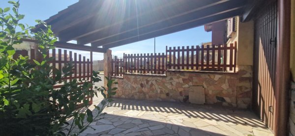 casa indipendente in vendita a Dolianova