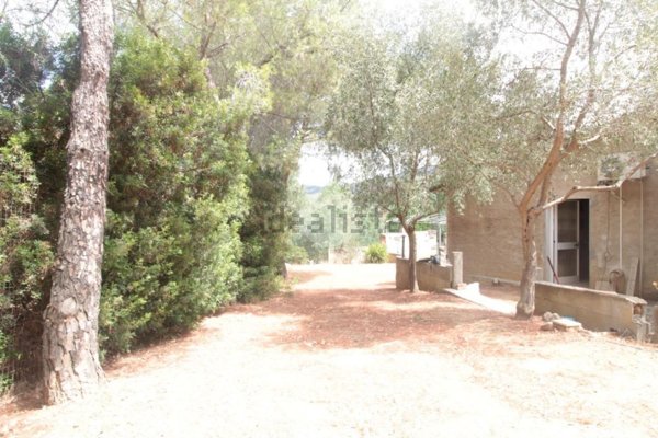 quadrivano in vendita a Dolianova