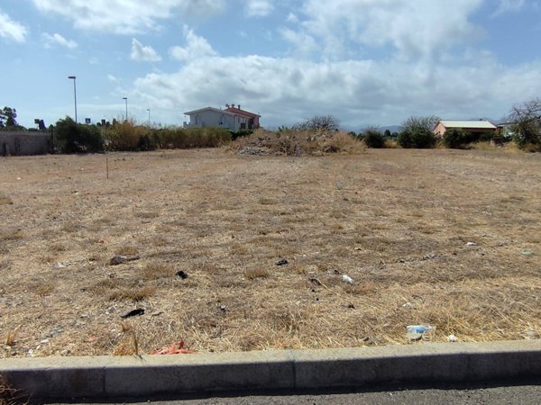 terreno edificabile in vendita a Dolianova