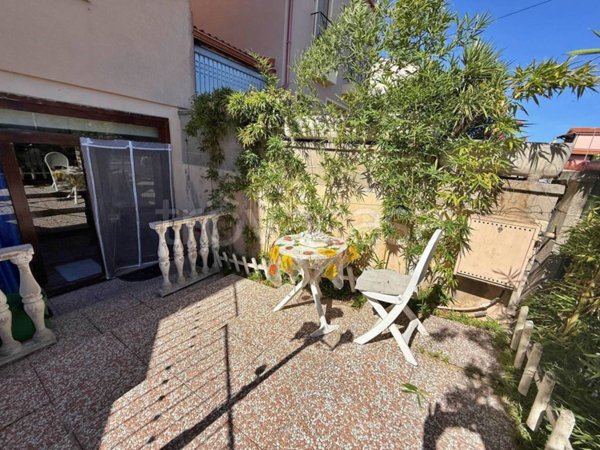 casa indipendente in vendita a Dolianova