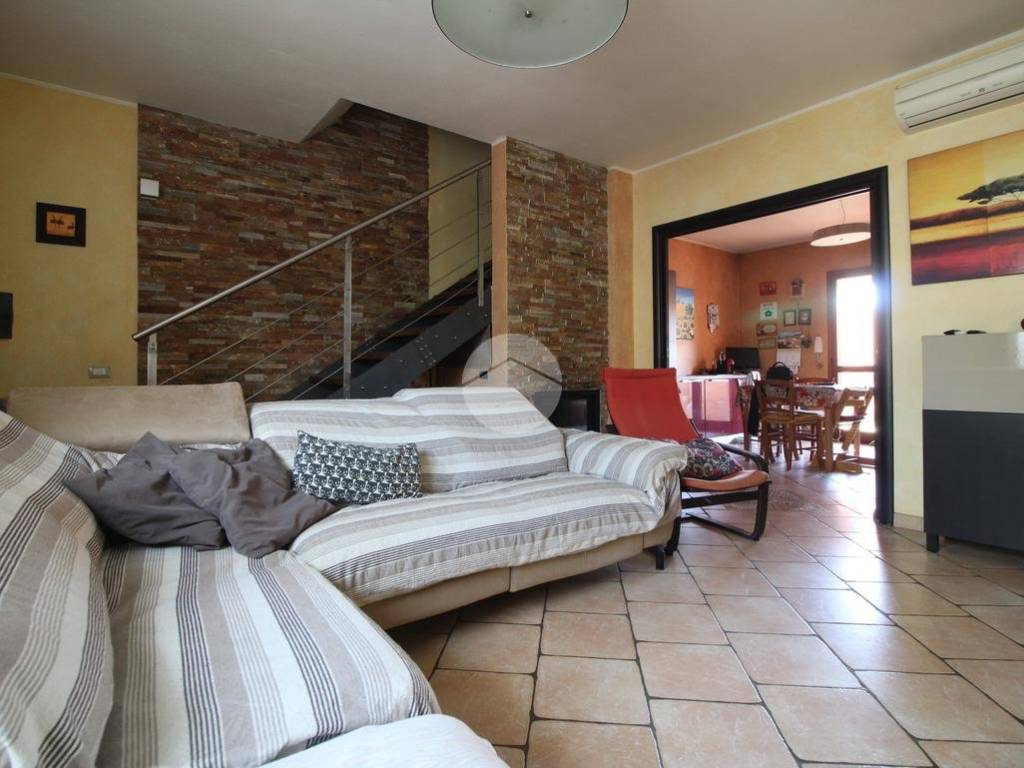 casa indipendente in vendita a Dolianova