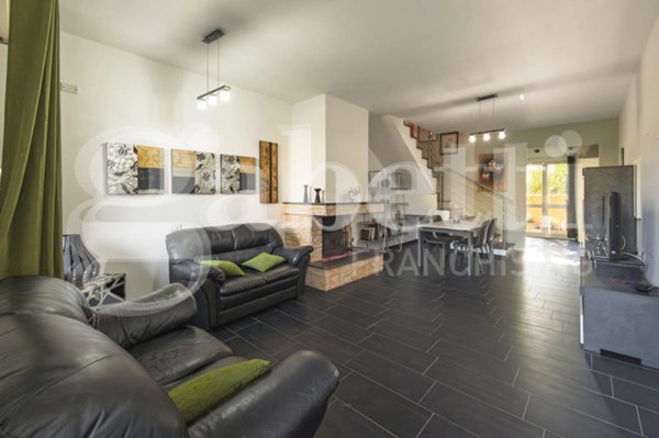 casa indipendente in vendita a Dolianova