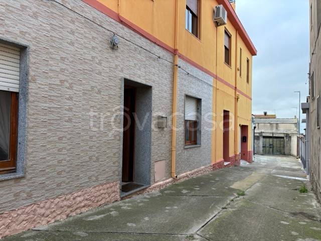 casa indipendente in vendita a Dolianova