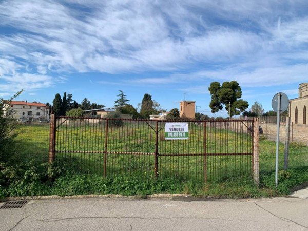 terreno edificabile in vendita a Dolianova