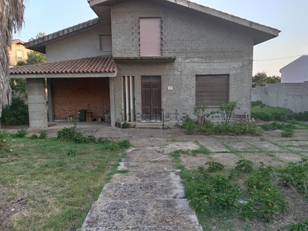casa indipendente in vendita a Dolianova