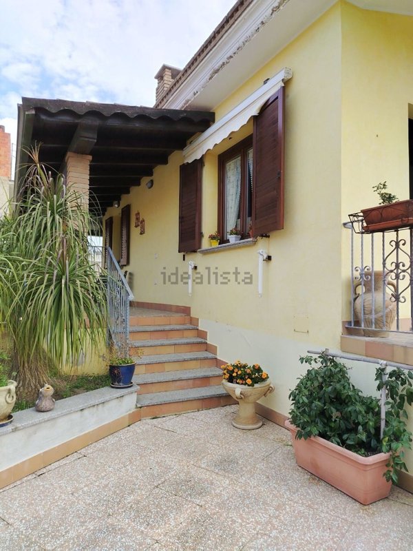 casa indipendente in vendita a Dolianova