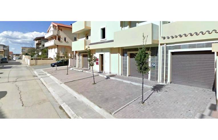 locale commerciale in vendita a Dolianova