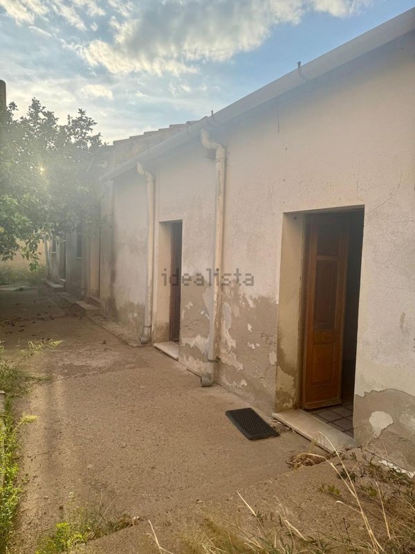 casa indipendente in vendita a Dolianova