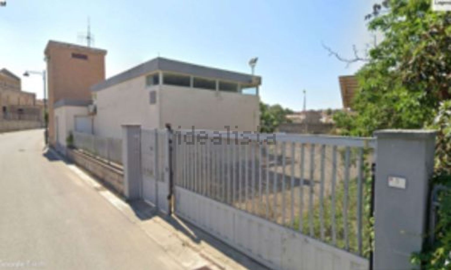 locale di sgombero in vendita a Dolianova