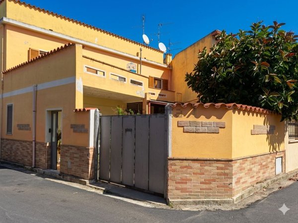 casa indipendente in vendita a Dolianova