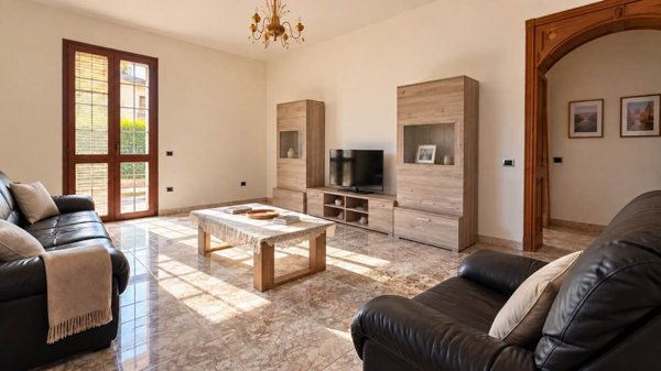 casa indipendente in vendita a Dolianova