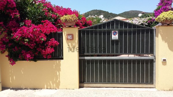 appartamento in vendita a Domus de Maria in zona Chia