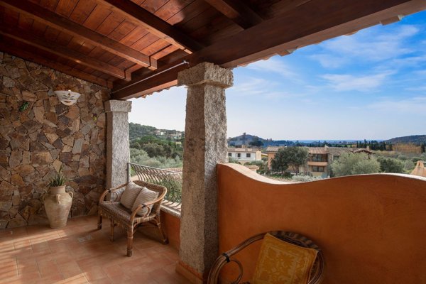 casa indipendente in vendita a Domus de Maria in zona Chia
