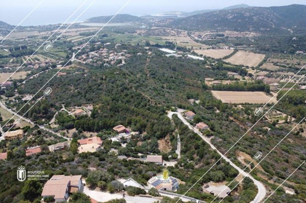 casa indipendente in vendita a Domus de Maria in zona Chia