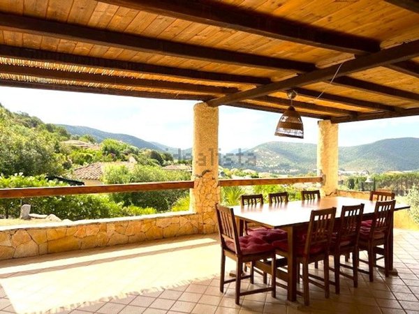 casa indipendente in vendita a Domus de Maria in zona Chia