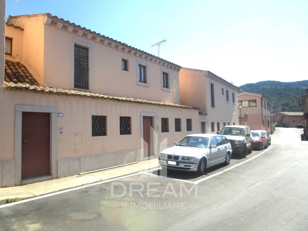 casa indipendente in vendita a Domus de Maria