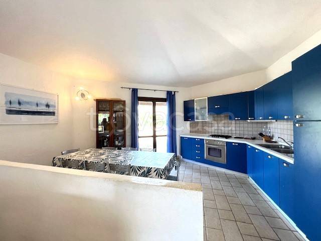 casa indipendente in vendita a Domus de Maria in zona Chia