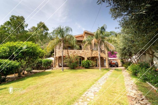 casa indipendente in vendita a Domus de Maria in zona Chia