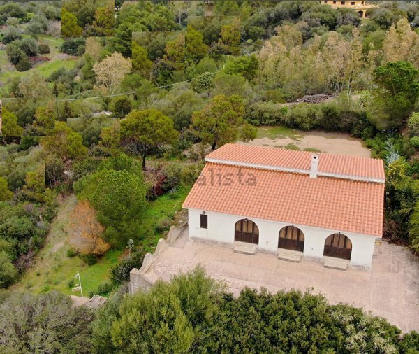 casa indipendente in vendita a Domus de Maria in zona Chia