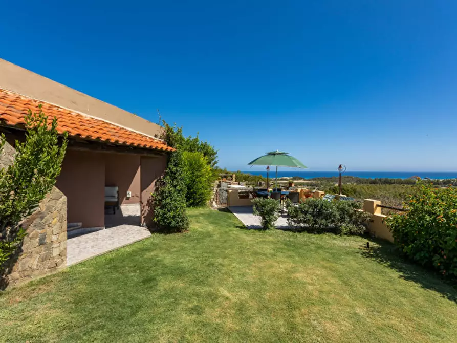 casa indipendente in vendita a Domus de Maria in zona Chia