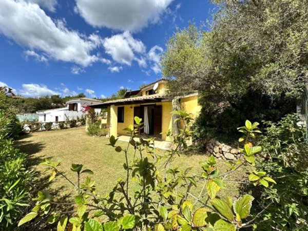 casa indipendente in vendita a Domus de Maria in zona Chia
