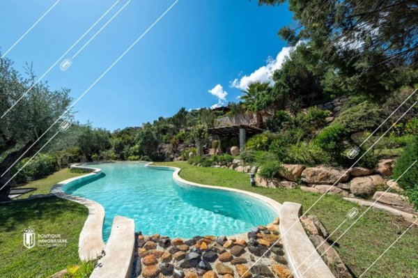 casa indipendente in vendita a Domus de Maria in zona Chia