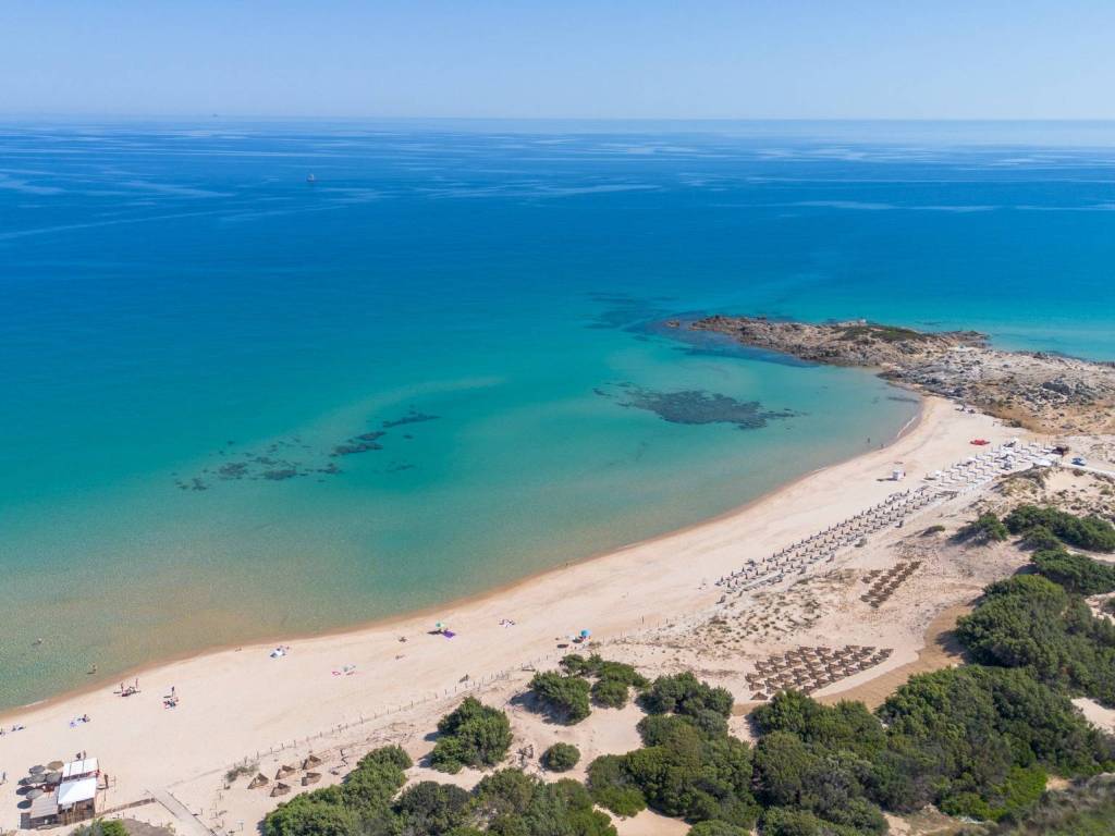 casa indipendente in vendita a Domus de Maria in zona Chia