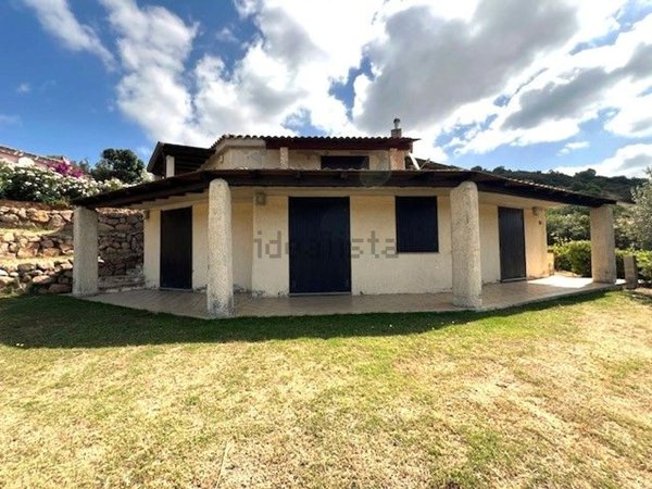 casa indipendente in vendita a Domus de Maria in zona Chia