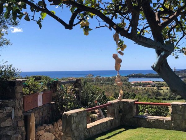 casa indipendente in vendita a Domus de Maria in zona Chia