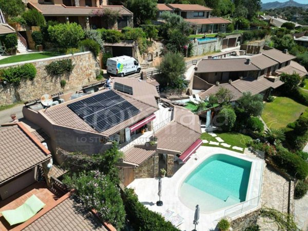 casa indipendente in vendita a Domus de Maria in zona Chia