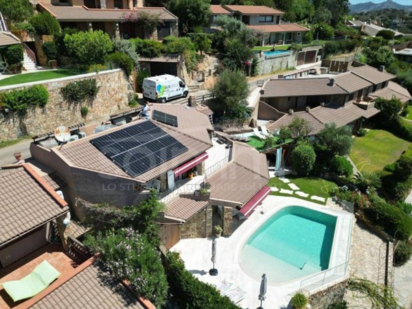 casa indipendente in vendita a Domus de Maria in zona Chia