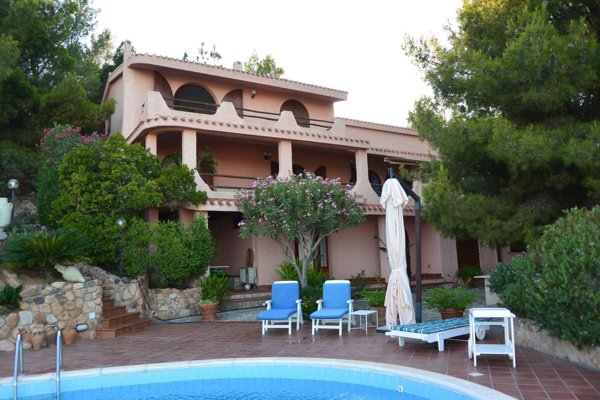 casa indipendente in vendita a Domus de Maria in zona Eden Rock