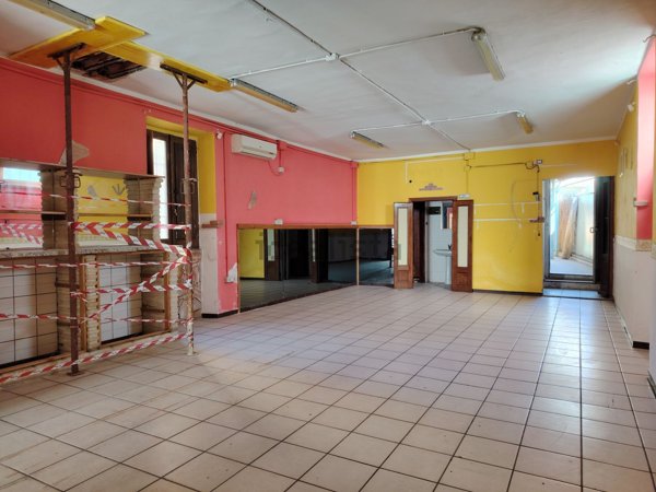 locale commerciale in vendita a Domusnovas