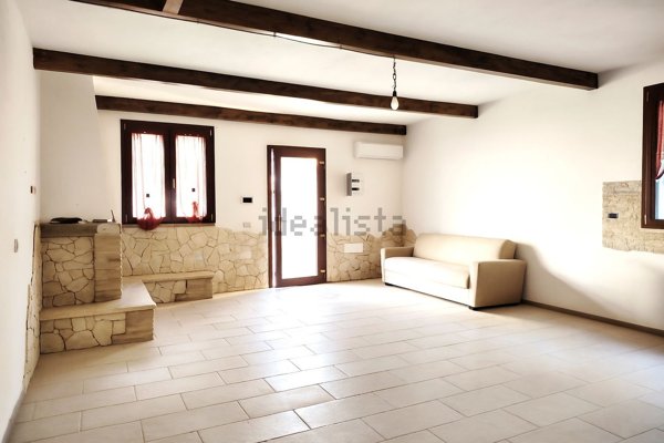 casa indipendente in vendita a Domusnovas