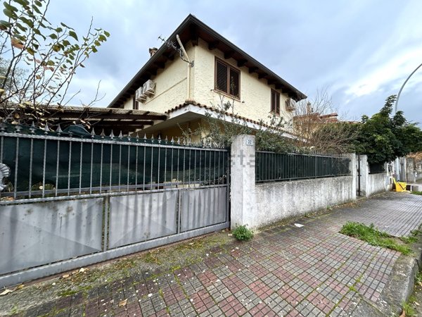 casa indipendente in vendita a Domusnovas
