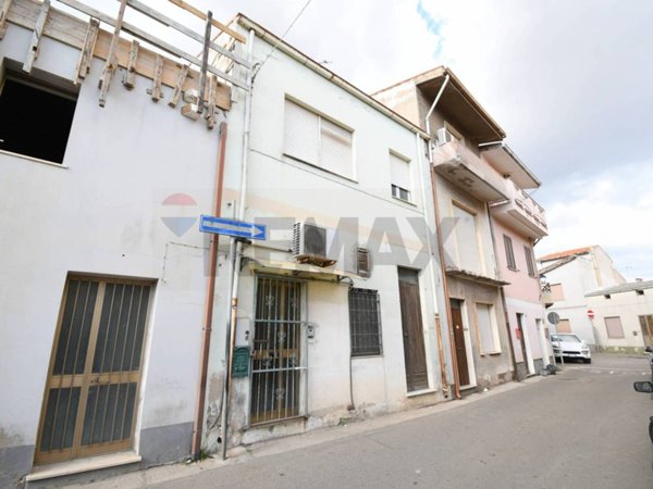 casa indipendente in vendita a Domusnovas