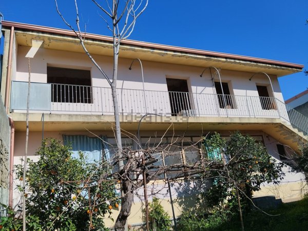 quadrivano in vendita ad Escalaplano