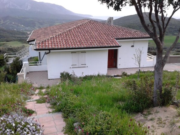 casa indipendente in vendita a Fluminimaggiore in zona Portixeddu