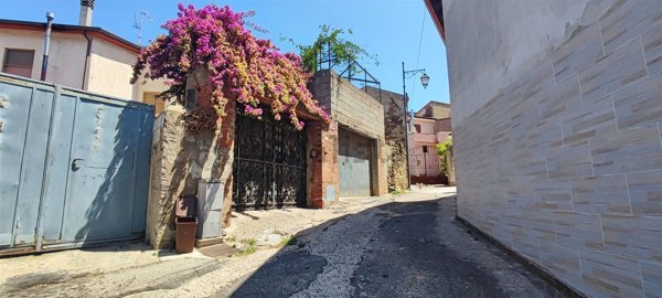 appartamento in vendita a Fluminimaggiore