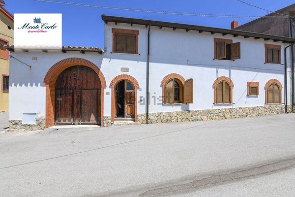 casa indipendente in vendita a Furtei
