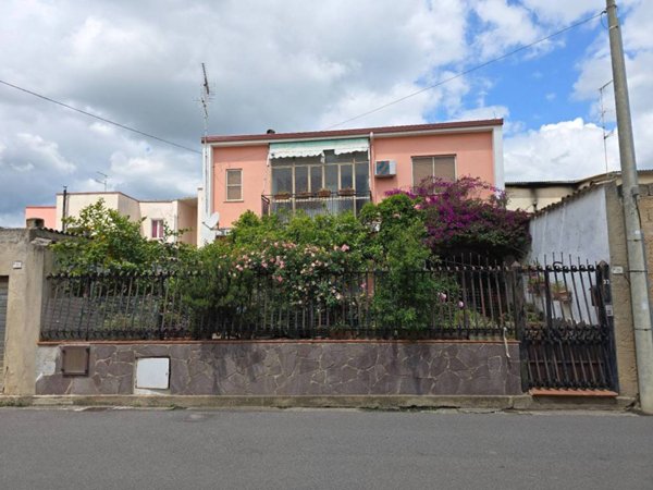 casa indipendente in vendita a Furtei