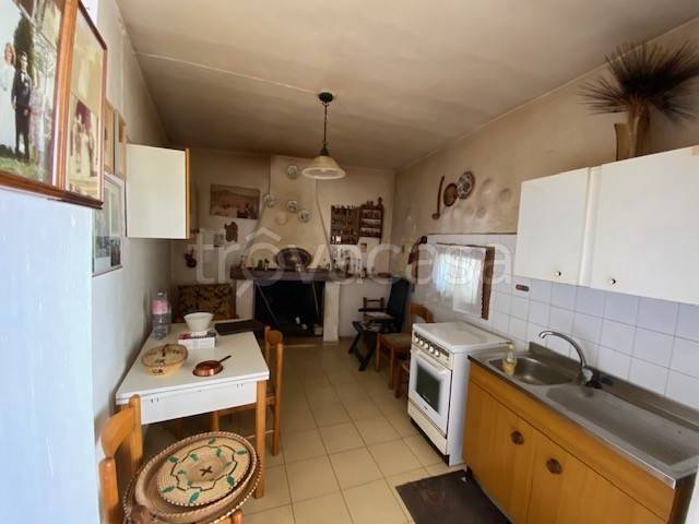casa indipendente in vendita a Genoni