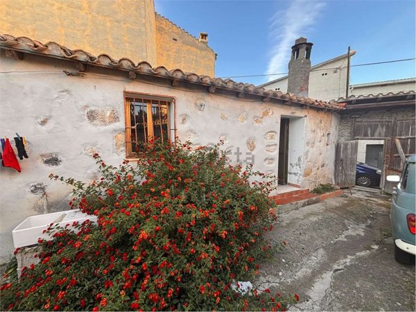 casa indipendente in vendita a Gesturi